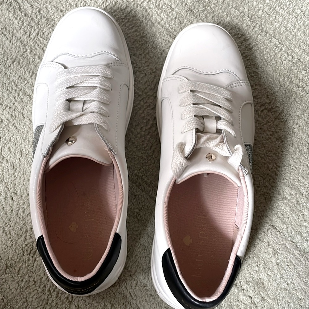 Kate Spade Fez Glitter white and black sneaker size 8
